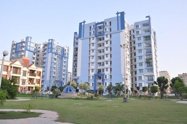 3 bhk flat for sale in Gillco heights – Sector 127, Kharar